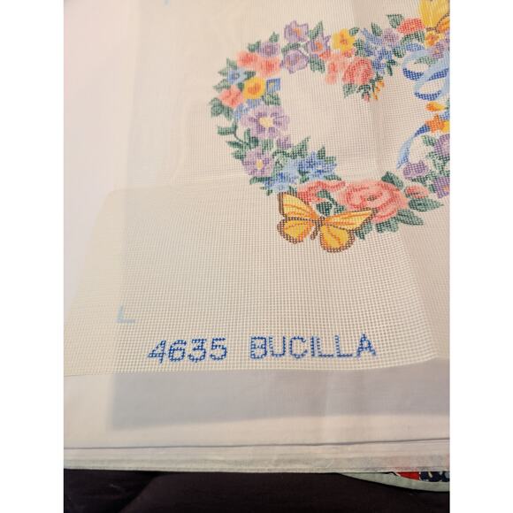 Vtg Bucilla Needlepoint Butterfly Wreath Mesh Design 1990 14" x 14" 4635 - Picture 5 of 8